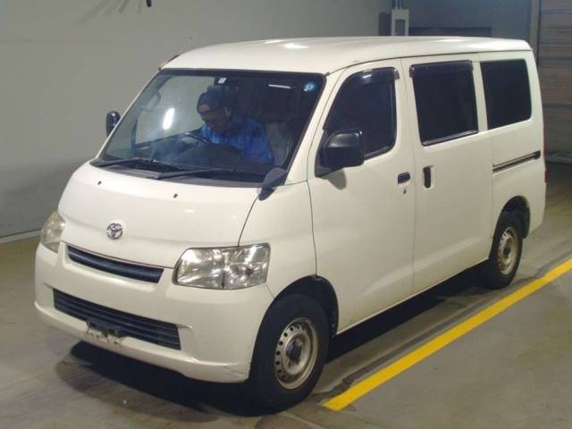 62095 TOYOTA TOWN ACE VAN S402M 2013 г. (TAA Yokohama)